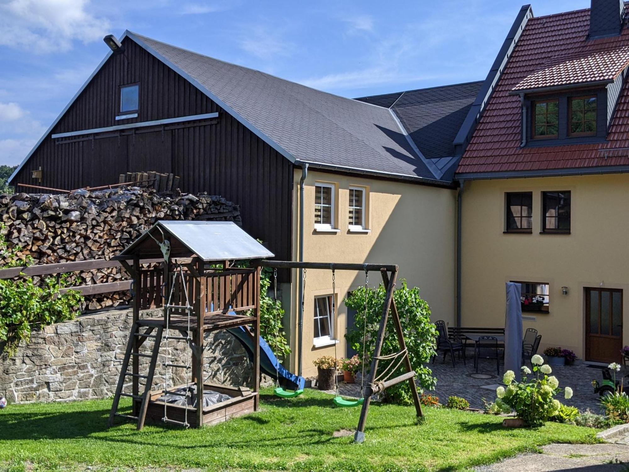 Ferienwohnung Aus-Zeit Auf Dem Lande Bad Gottleuba-Berggiesshuebel Exterior photo