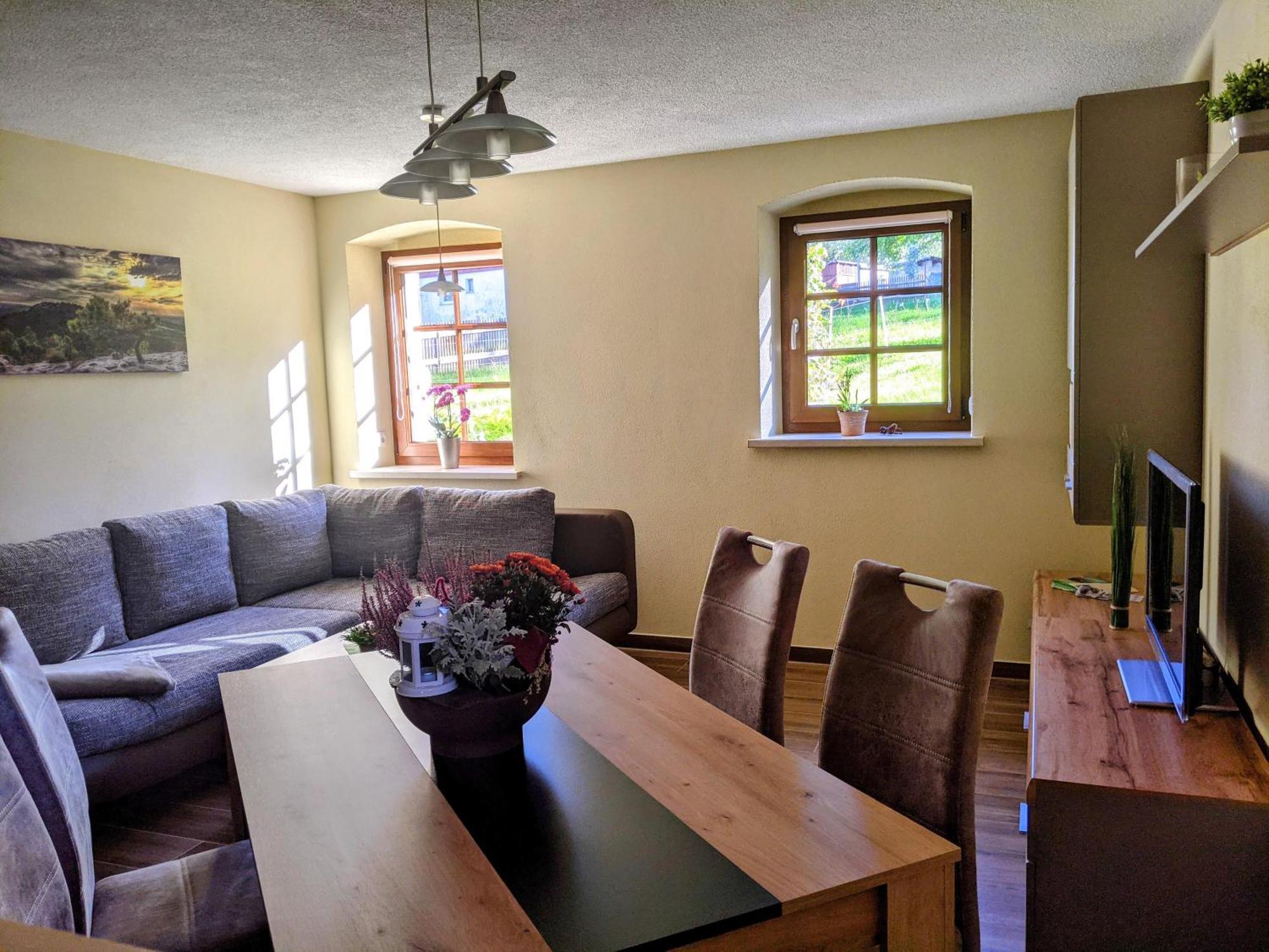 Ferienwohnung Aus-Zeit Auf Dem Lande Bad Gottleuba-Berggiesshuebel Exterior photo